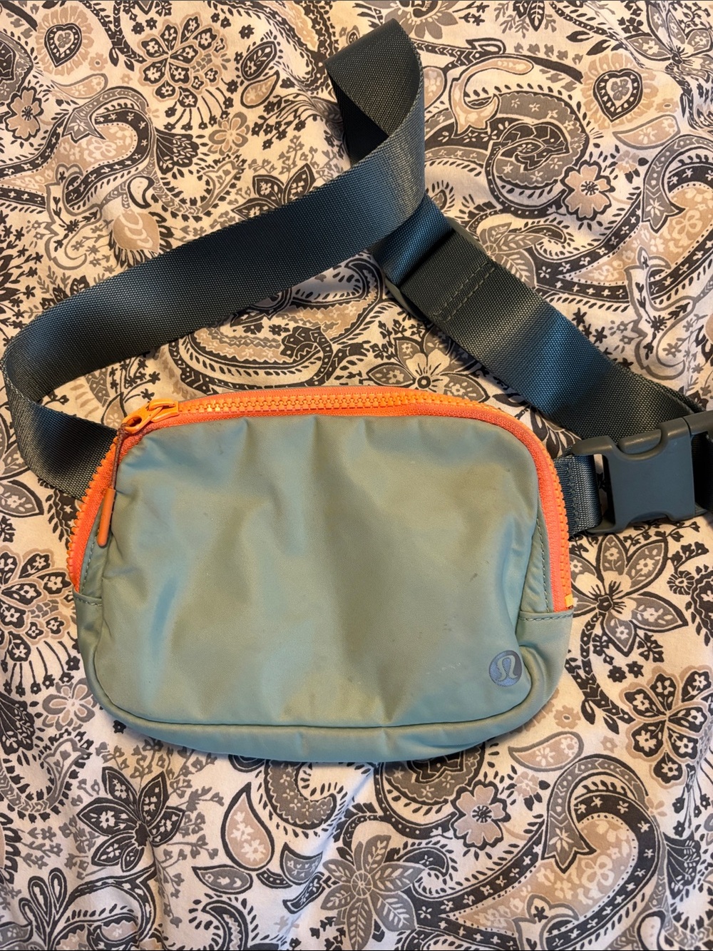 lululemon athletica Sage Green Belt Bag with Orange Zipper